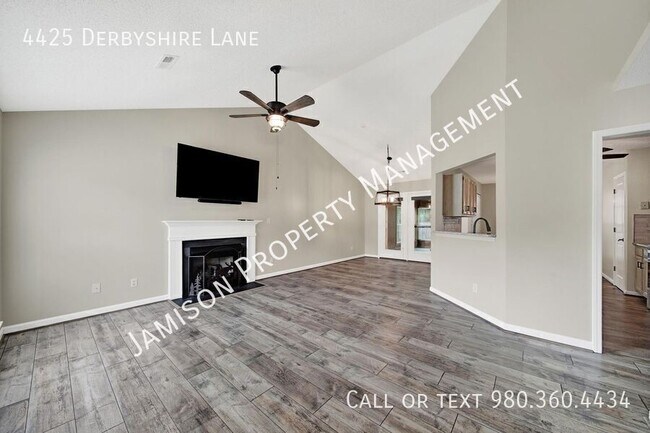 Building Photo - 4425 Derbyshire Ln