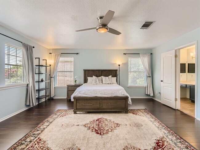 Building Photo - 5904 Kabaye Cove