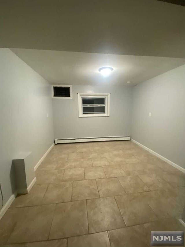 Building Photo - 60 Main St