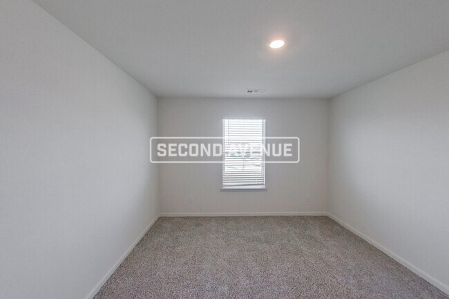 Building Photo - 150 Sammy Fowler Ave