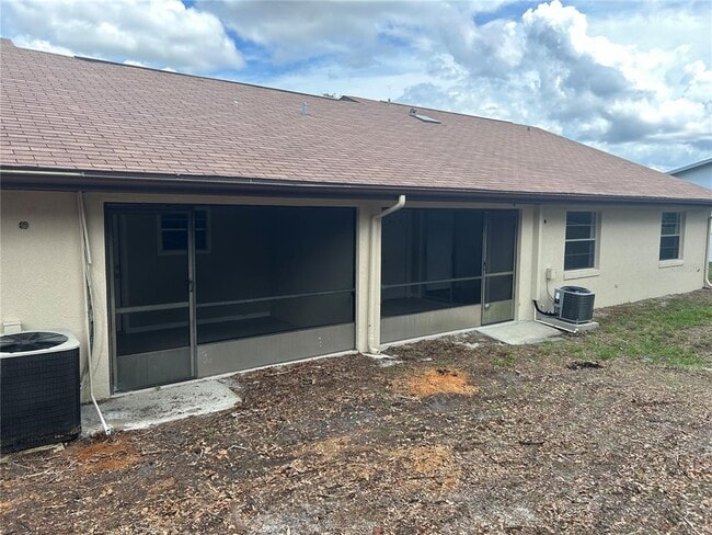 Building Photo - 54 Ivy Ln
