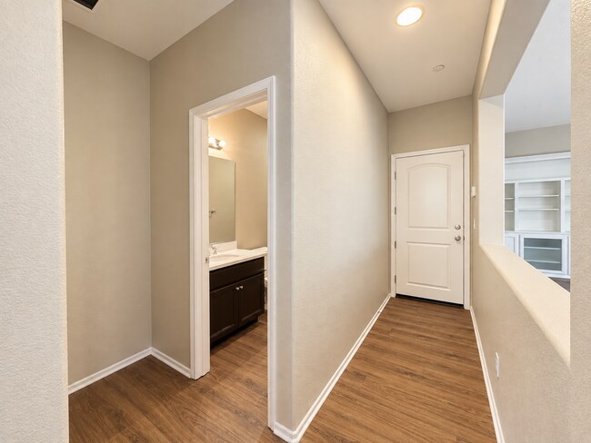 Building Photo - 31029 Branding Iron Ct