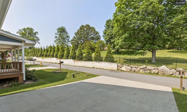 Building Photo - Special!! $500 off if lease signed in January! Gorgeous 3bd 3ba newer home in quiet neighborhood