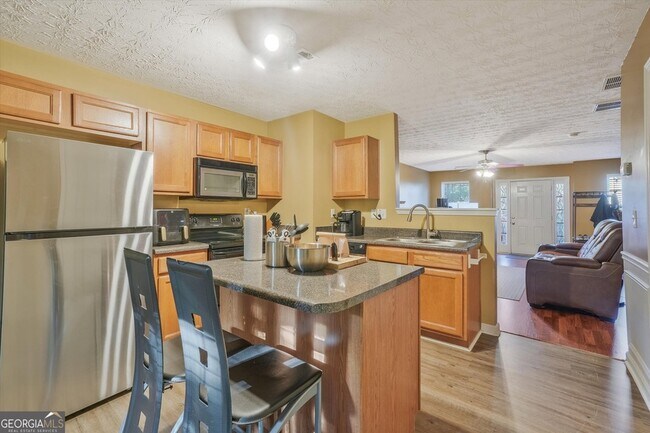 Building Photo - 2870 Vining Ridge Terrace