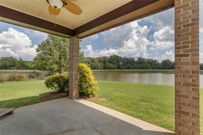 Building Photo - 9191 Brenham