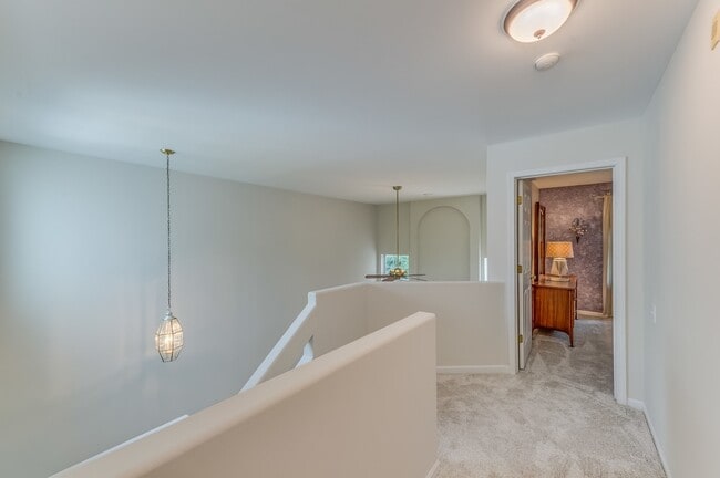 Building Photo - 1108 Wickfield Ct