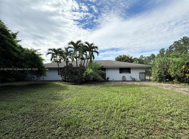Primary Photo - 19250 SW 334th St