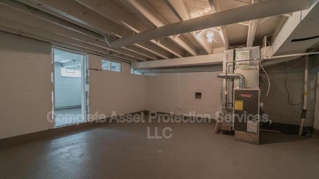 Building Photo - 80 E Oak Hill Rd