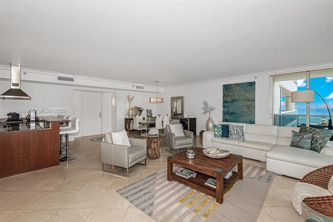 Building Photo - 1850 S Ocean Dr