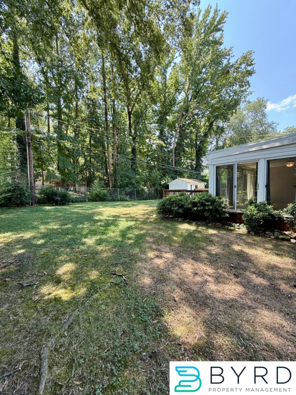 Building Photo - 9007 Michaux Ln