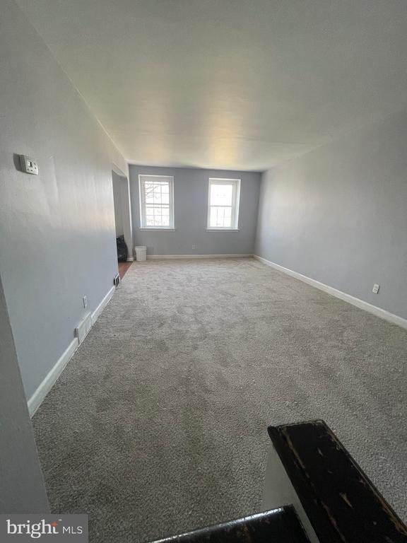 Building Photo - 7328 Sherwood Rd