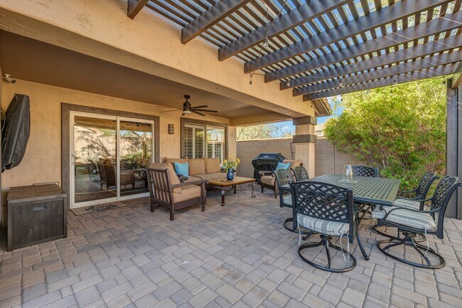 Building Photo - 3030 W Caravaggio Ln