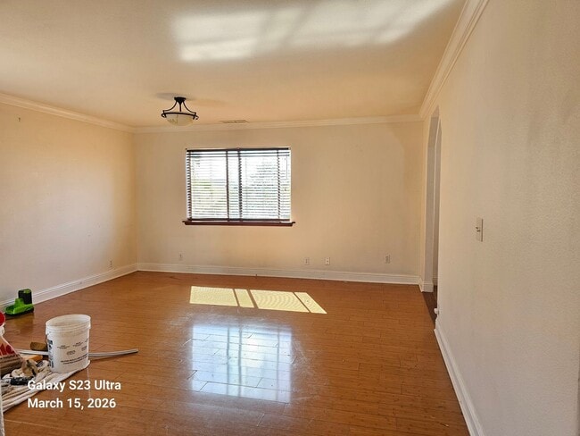 Building Photo - 19141ravenhillroad.is4lease.com