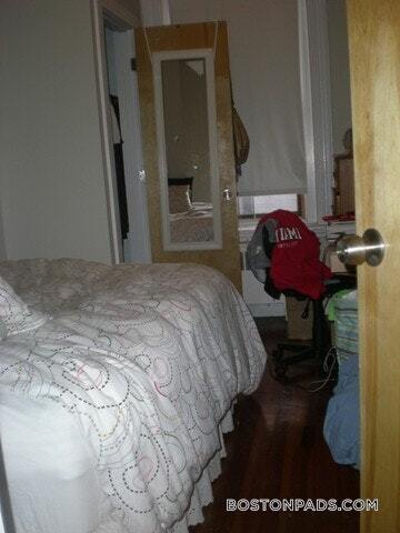 Building Photo - 435 Hanover St