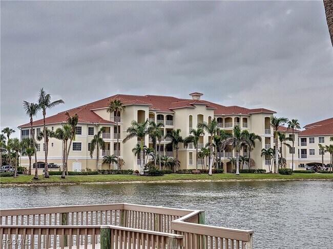 Primary Photo - 20031 Sanibel View Cir