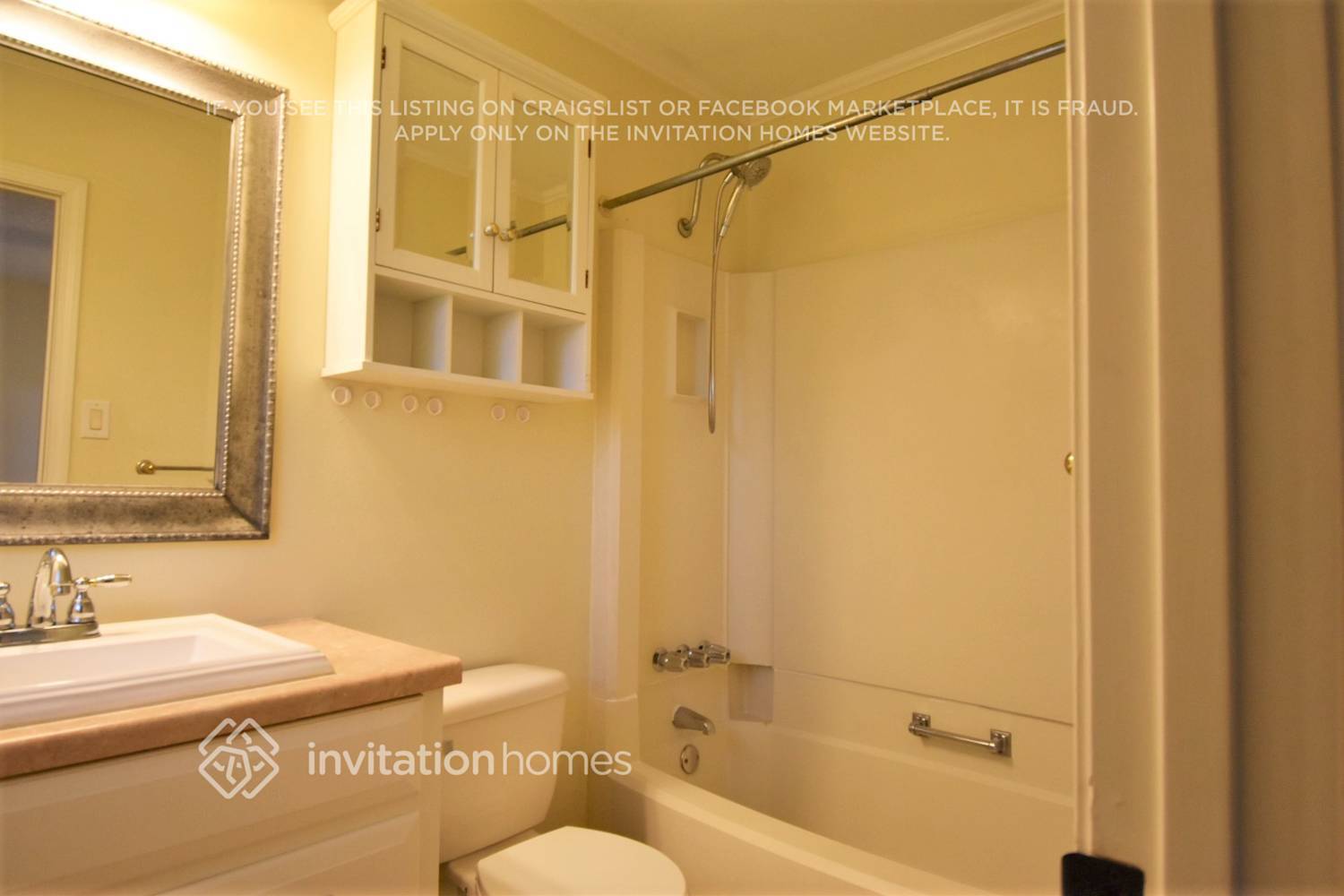 Building Photo - 9415 Thistle Trail Dr