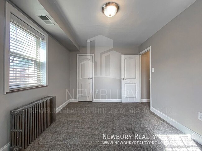 Building Photo - 104 W Steuben St