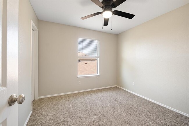 Building Photo - 100 Snowy Egret Ln