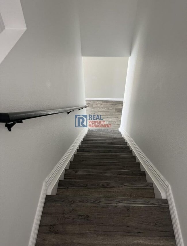 Building Photo - 502 Mallard Dr