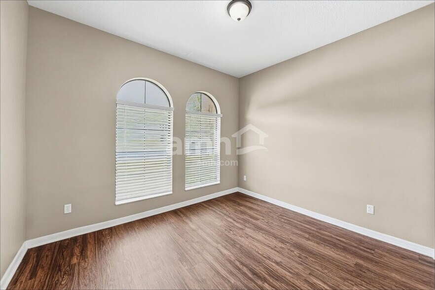 Building Photo - 607 Arbor Pointe Ave