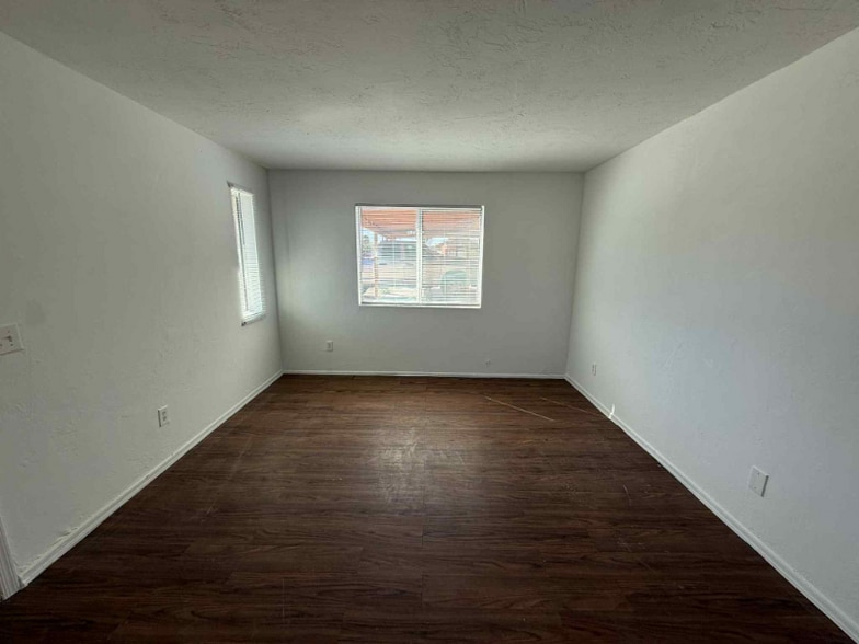 Building Photo - 1755 N 4th Ave