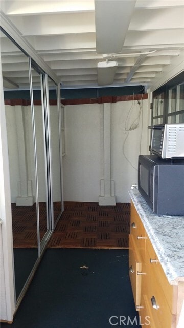 Building Photo - 274 Diamond St