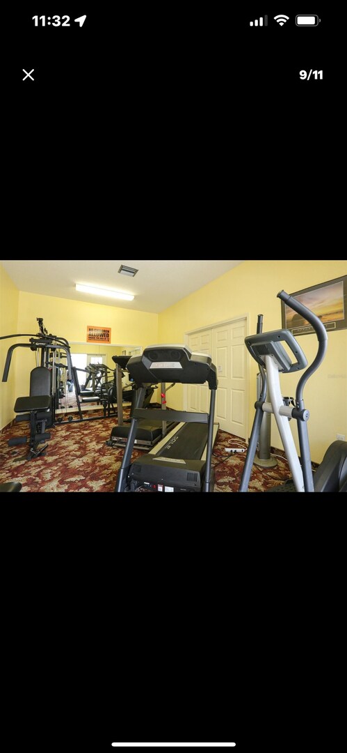 Building Photo - 1/1 Fully Furnished Waterfront Condo