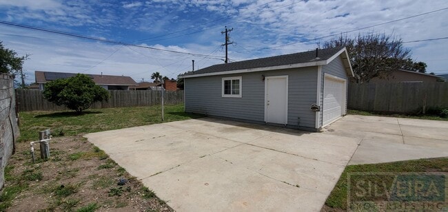 Building Photo - Cozy 2 bedroom 2 Bath home in Guadalupe