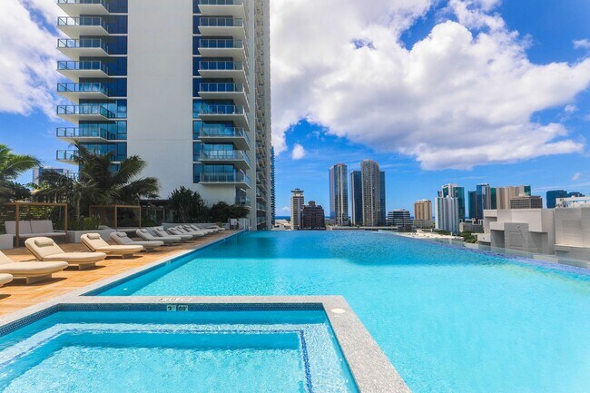 Building Photo - The Park on Keeaumoku - largest 2-bedroom residence offering 1,074 square feet of interior living...