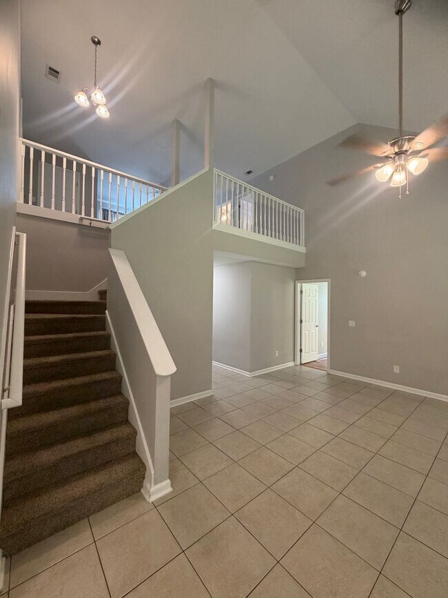 Building Photo - 4BR/3BA Home For Rent