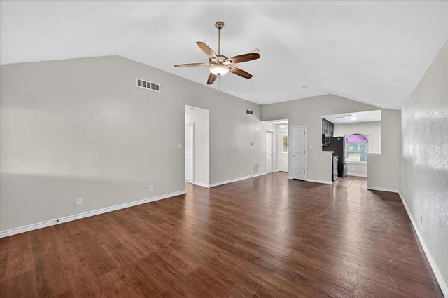 Building Photo - 1419 Woodfern Dr