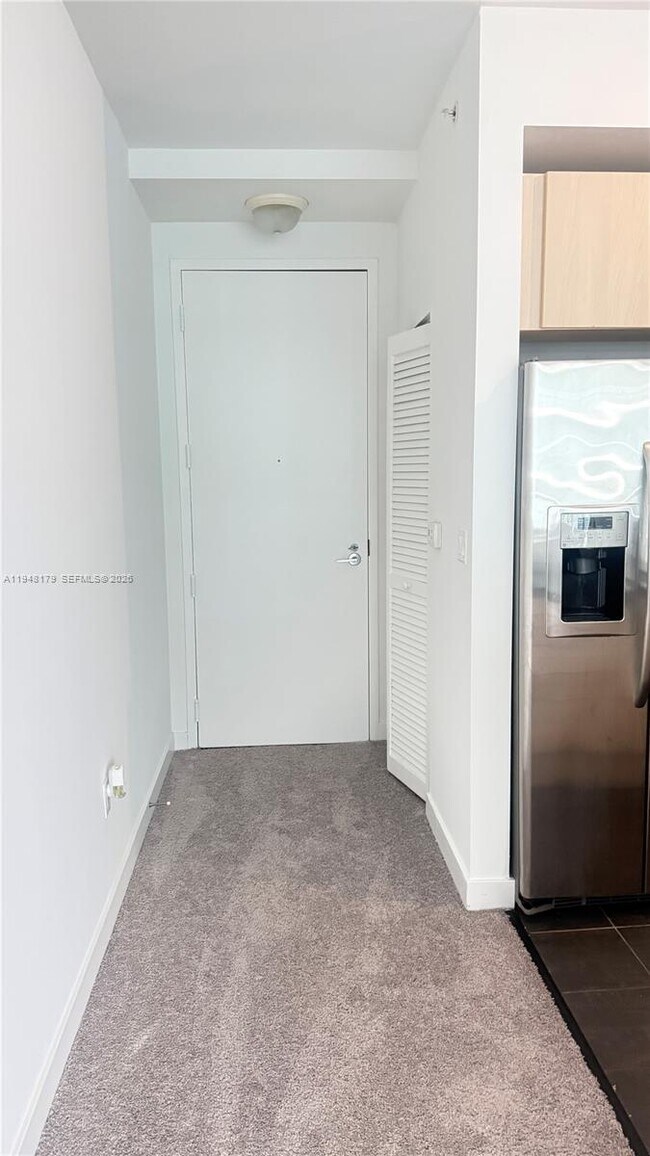 Building Photo - 79 SW 12th St