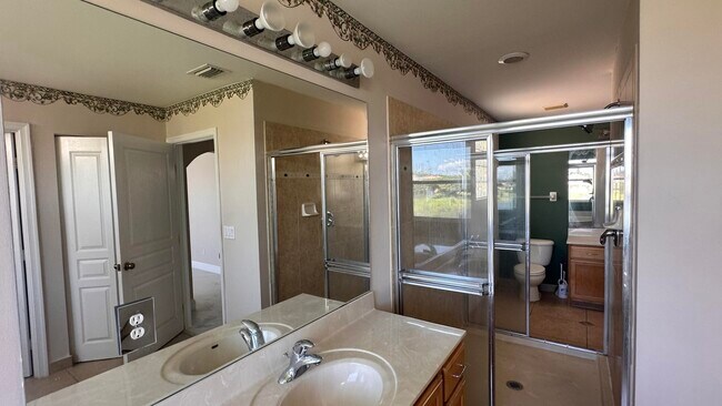 Building Photo - 5097 Bright Galaxy Ln