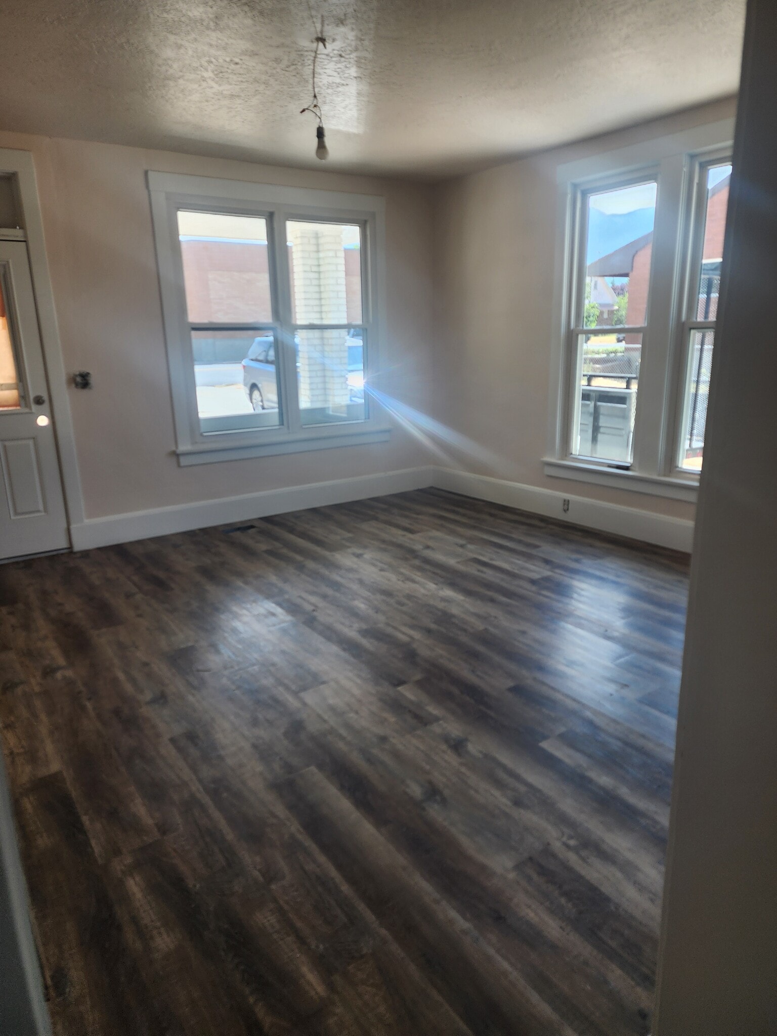 Building Photo - 344 S 100 W