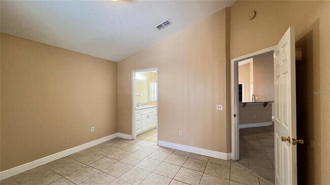 Building Photo - 1213 Cedarwood Way