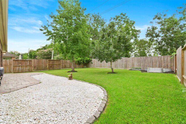 Building Photo - 11431 English Rose Trail