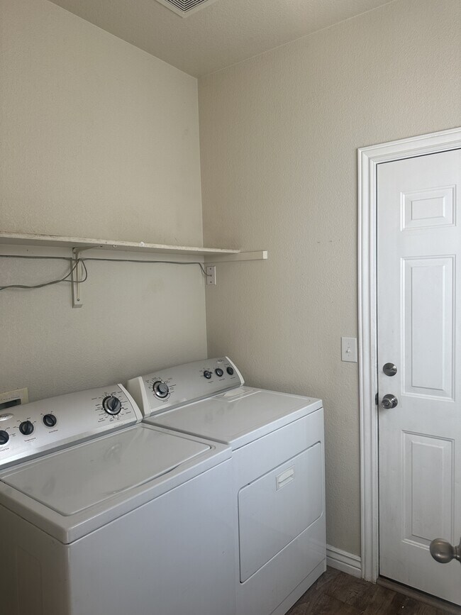 Building Photo - 3610 Porto Fino Ave