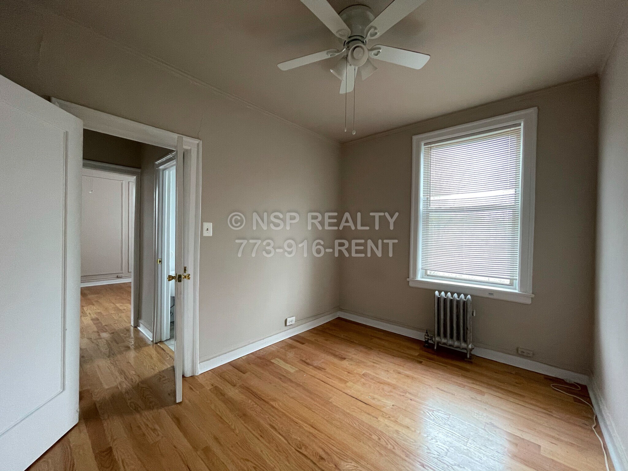 Building Photo - 1367 W Estes Ave