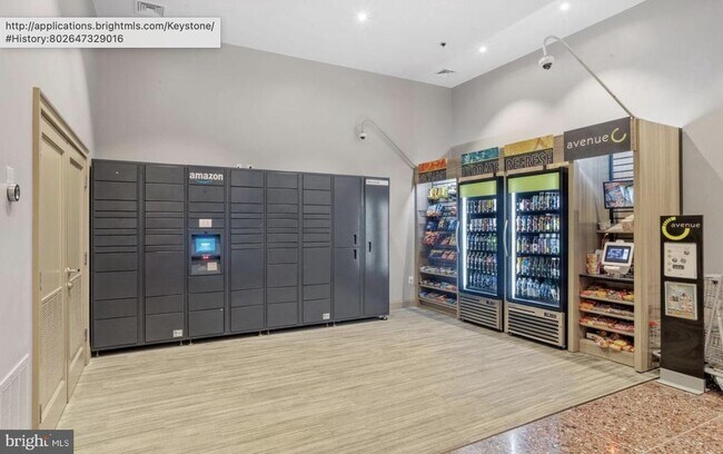 Building Photo - 201 N 8th St