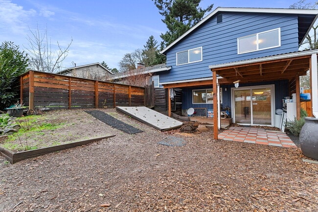 Building Photo - 11400 SW Terra Linda St