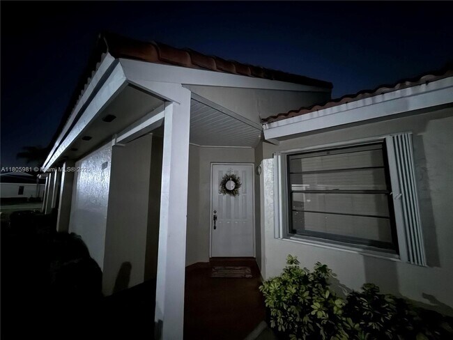 Building Photo - 17268 NW 60th Ct