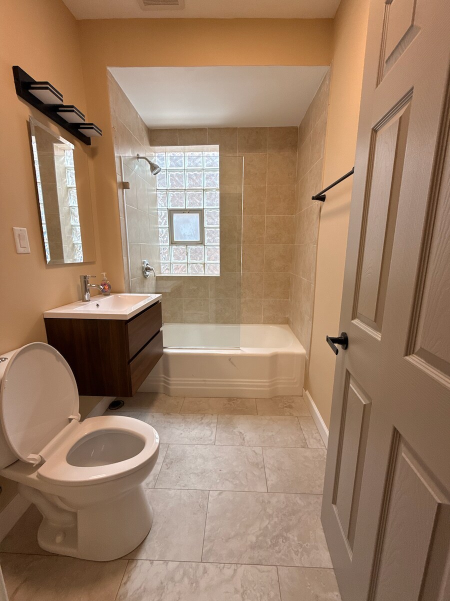 Bath Room - 2215 Elmwood Ave