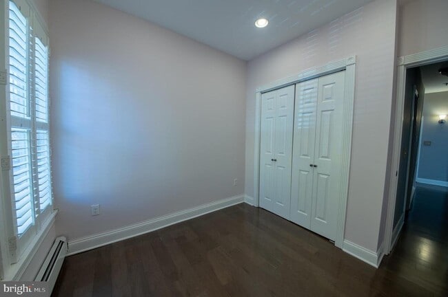 Building Photo - 35 Delaware Ave