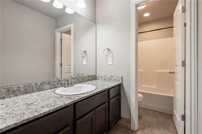 Building Photo - 3905 S W Capstone Ave