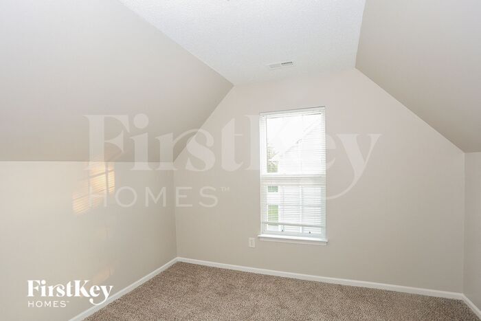 Building Photo - 12710 Bravington Rd