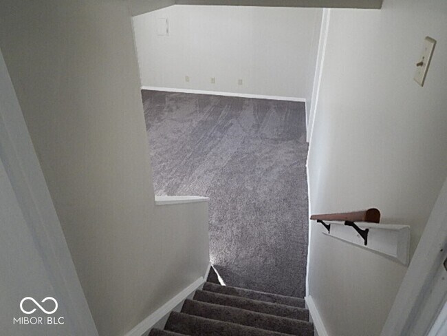 Building Photo - 561 Boonesboro Rd