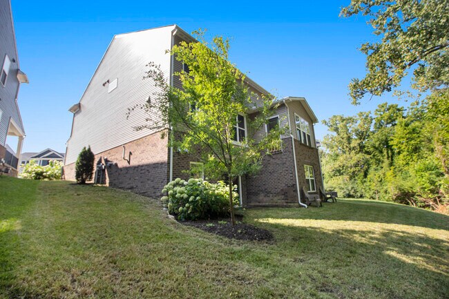 Building Photo - 2865 Dillon Dr