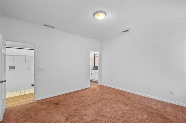 Building Photo - 1163 Rhyne Chase