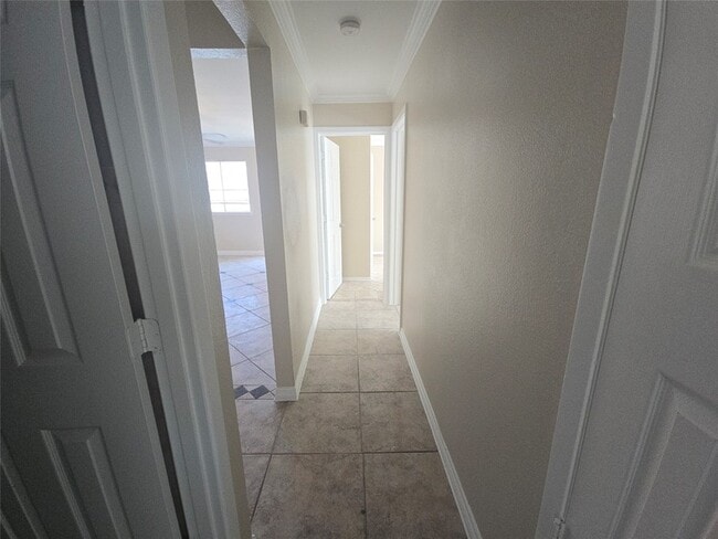 Building Photo - 2429 Salmon St