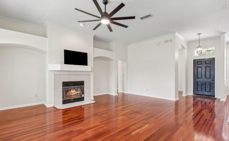 Building Photo - 1912 Bluebonnet Way